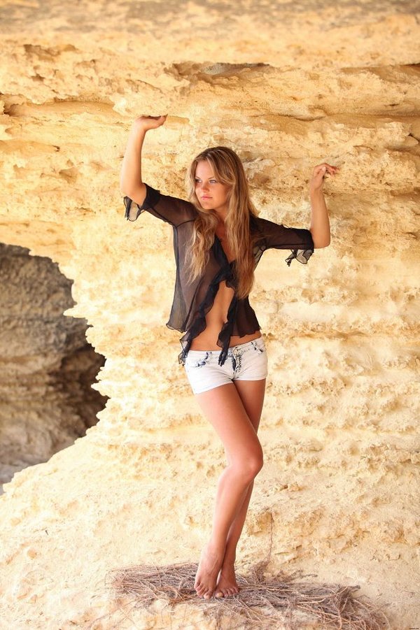 Анжела, 23